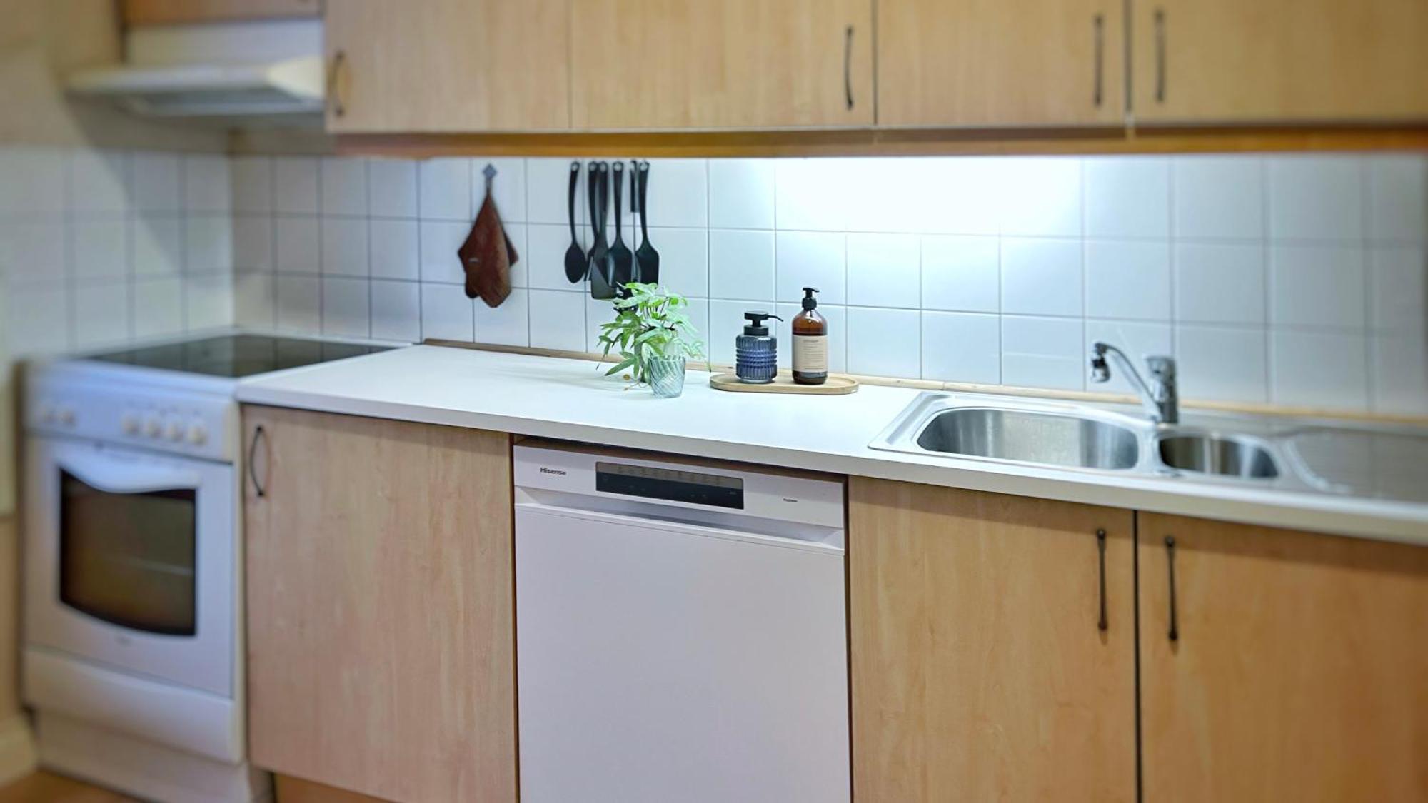 Os Apartments Halden - Sentrumsnaert Og Fredelig Ngoại thất bức ảnh